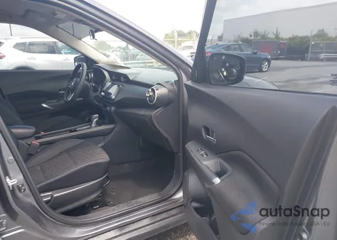 2021 Nissan Kicks Sv Xtronic Cvt из США, поврежденный, VIN 3N1CP5CV8ML499879